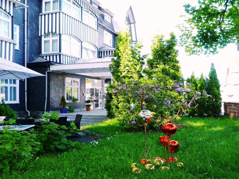 Hotel Schieferhof - Glaslust Neuhaus am Rennweg Exterior photo